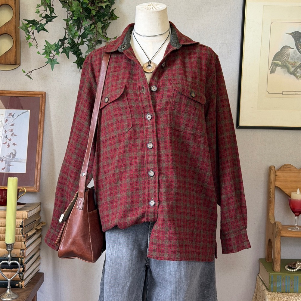 Red Plaid Wool Blend Flannel Shirt G.H. Bass & Co. Cabin Core Vintage Medium
